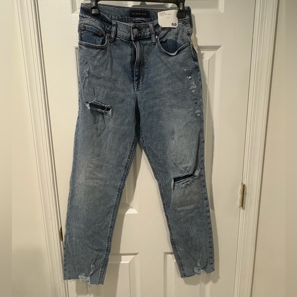 Aeropostale curvy stretch mom jeans